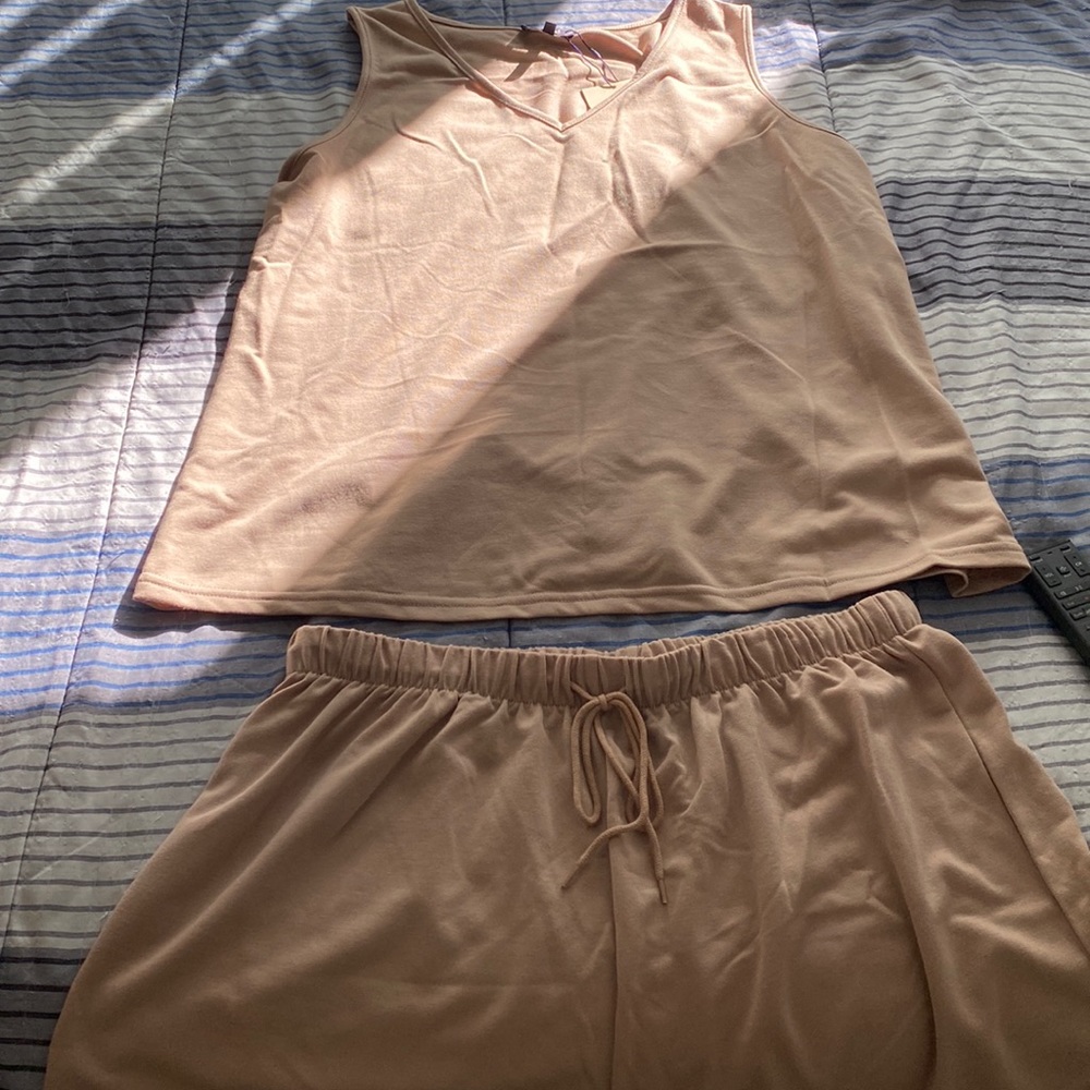Beige Lounge Set
